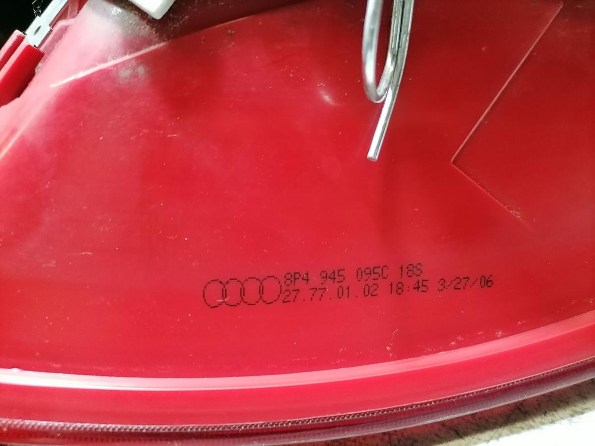 Audi A3 8P original R&uuml;cklicht R&uuml;ckleuchte Schlussleuchte links 5-T&uuml;rer Bj.2007